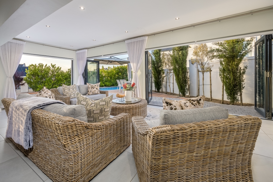 3 Bedroom Property for Sale in Zevendal Western Cape